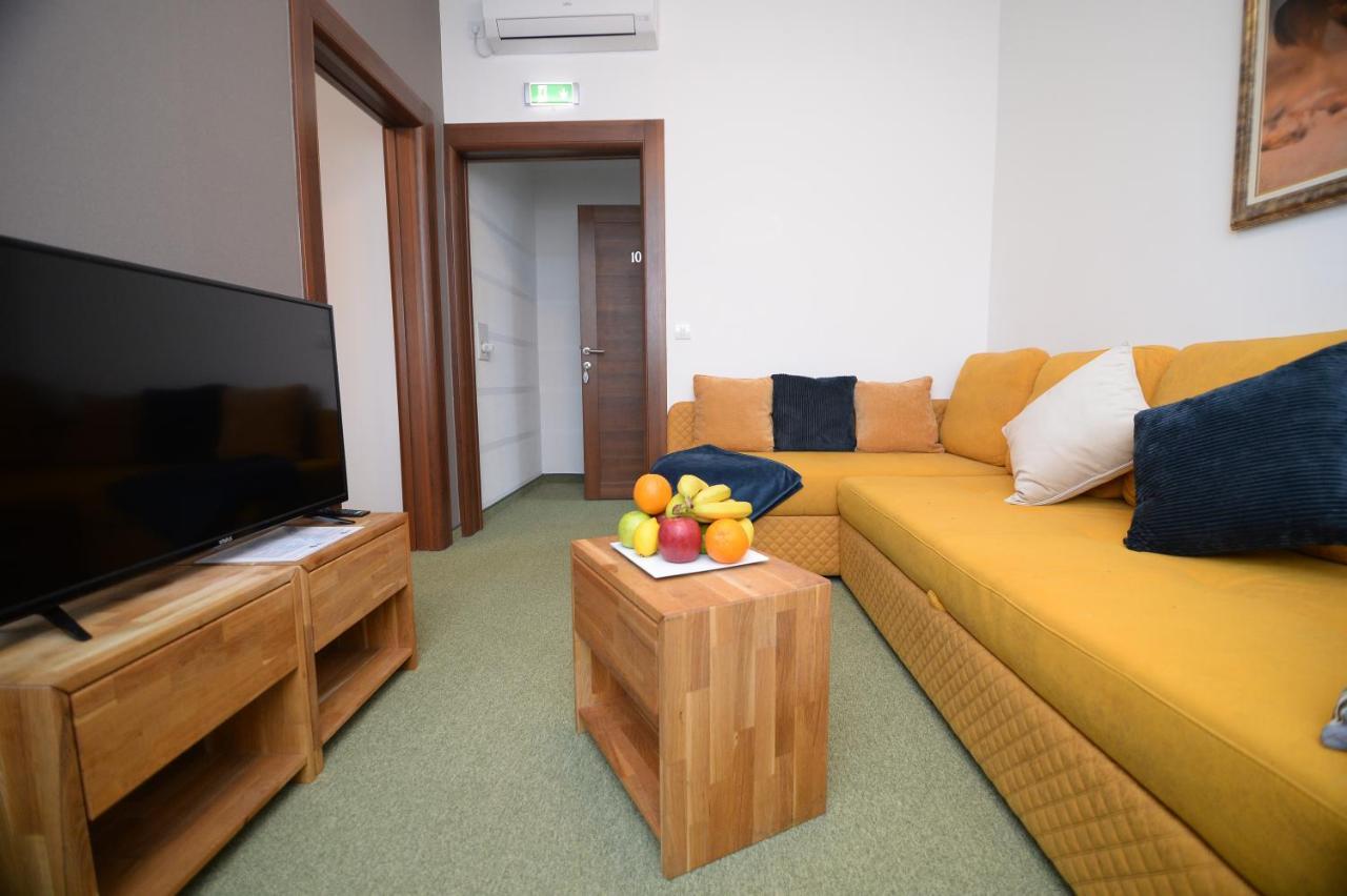 Apartmani Carolija Lucani Kültér fotó