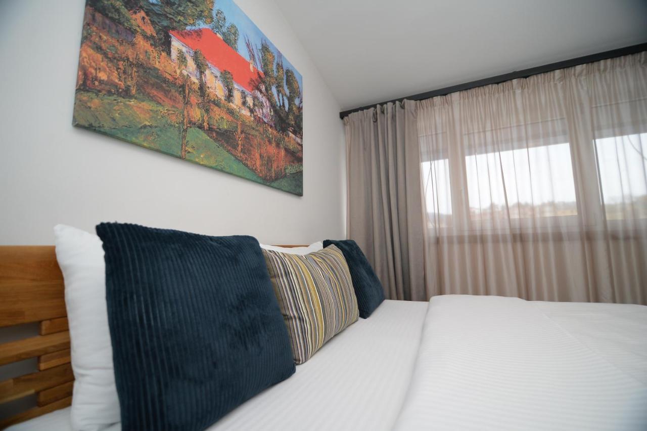 Apartmani Carolija Lucani Kültér fotó